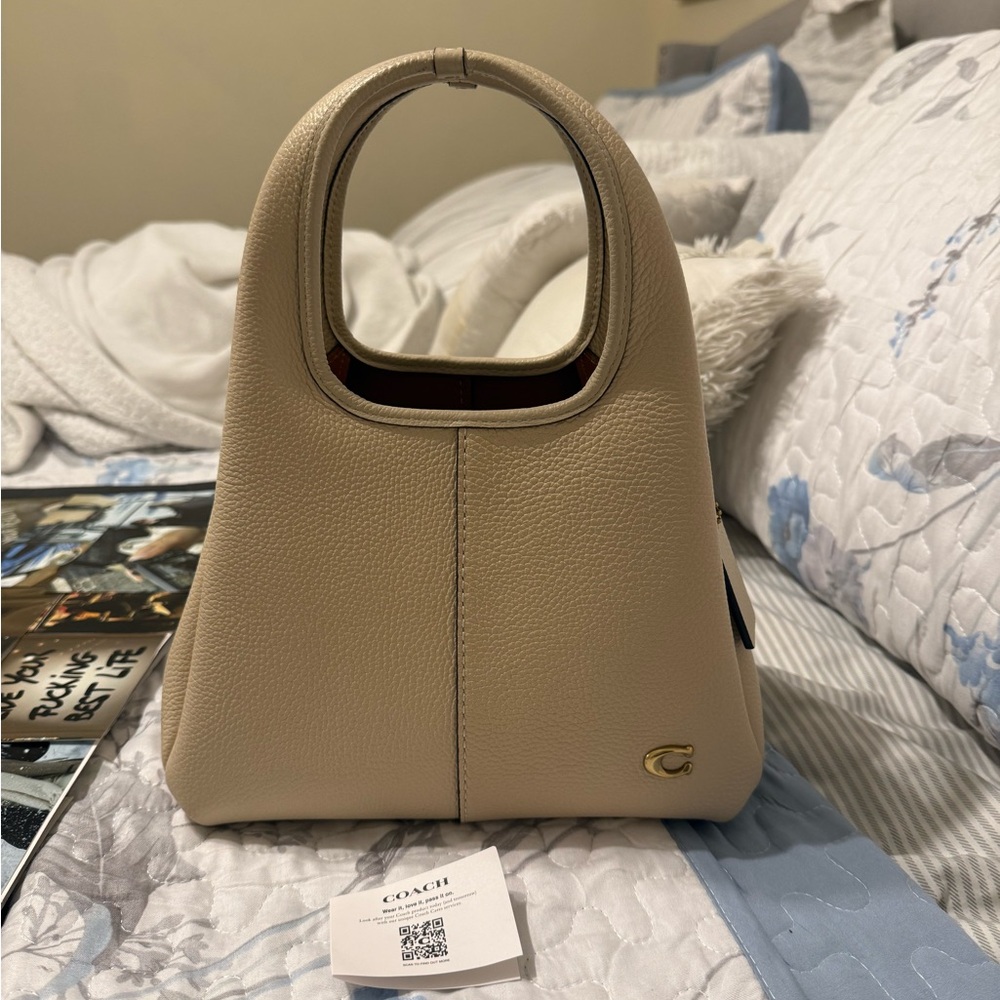 Coach Lana shoulder bag 23